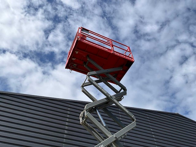 2015 skyjack sj6832rte hoogwerker - afbeelding 14 van  16