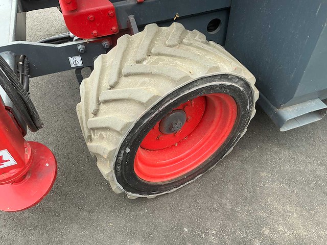 2015 skyjack sj6832rte schaar hoogwerker ruw terrein - afbeelding 24 van  30