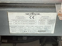 2015 skyjack sj6832rte schaar hoogwerker ruw terrein - afbeelding 27 van  30