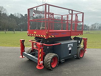 2015 skyjack sj6832rte schaar hoogwerker ruw terrein
