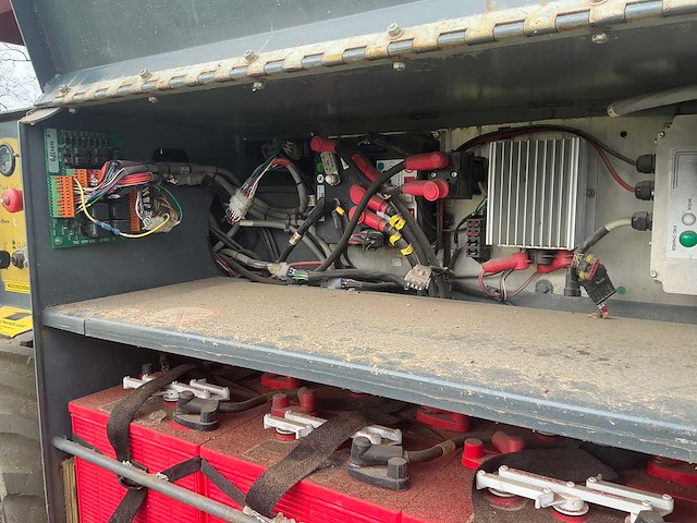 2015 skyjack sj6832rte schaar hoogwerker ruw terrein - afbeelding 11 van  23