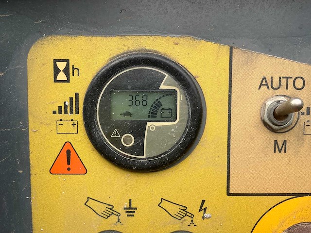 2015 skyjack sj6832rte schaar hoogwerker ruw terrein - afbeelding 19 van  23