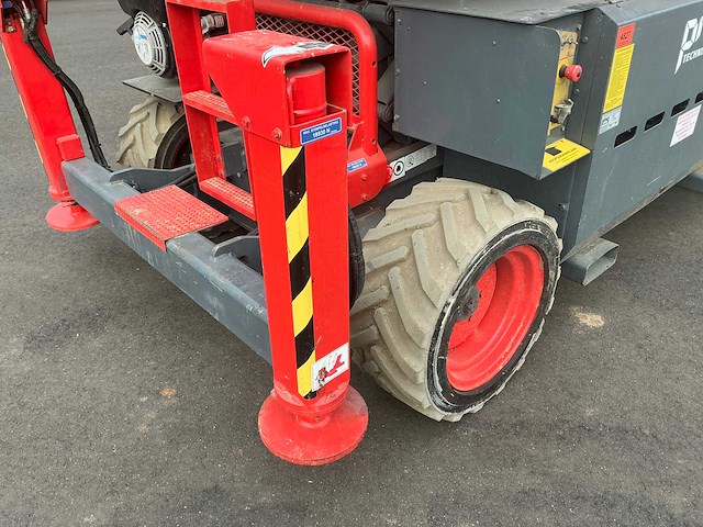 2015 skyjack sj6832rte schaar hoogwerker ruw terrein - afbeelding 22 van  23