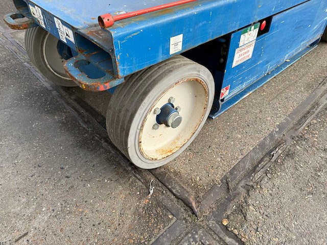 2015 skyjack sjiii 3226 schaarhoogwerker - afbeelding 10 van  13