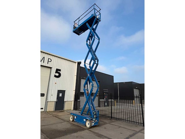 2015 skyjack sjiii 3226 schaarhoogwerker - afbeelding 3 van  13