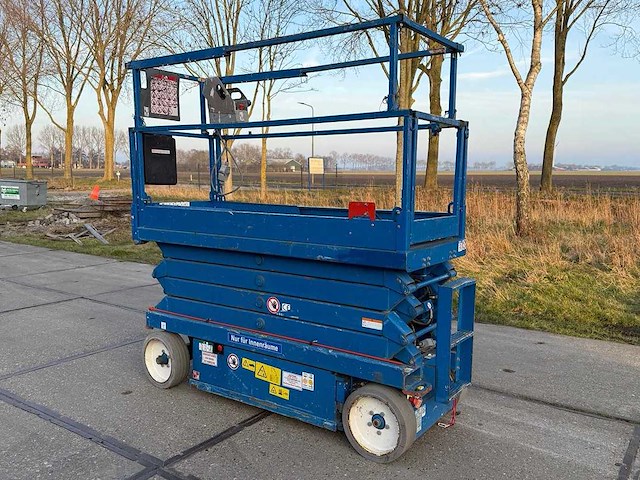 2015 skyjack sjiii 3226 schaarhoogwerker - afbeelding 1 van  16