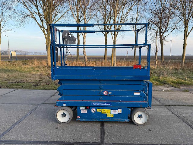 2015 skyjack sjiii 3226 schaarhoogwerker - afbeelding 12 van  16