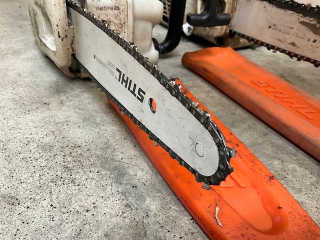 2015 stihl ms151tc en ms 193t kettingzaag (2x) - afbeelding 7 van  9