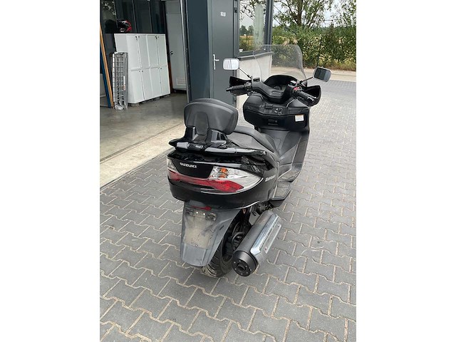 2015 suzuki burgman 400 motorfiets - afbeelding 14 van  16