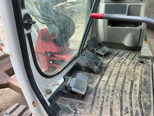 2015 takeuchi tb235 minigraafmachine - afbeelding 10 van  47