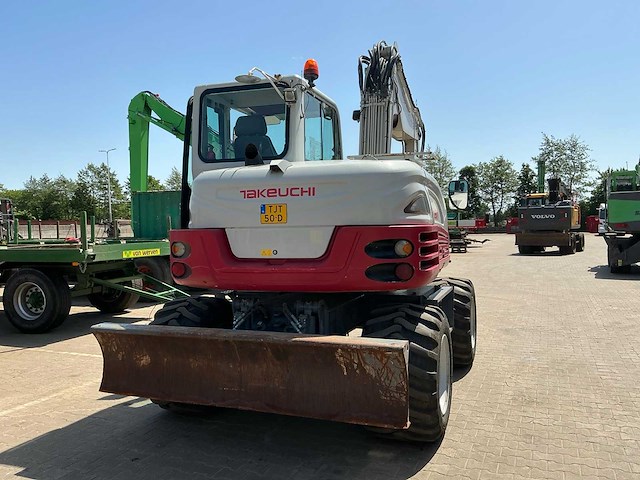 2015 takeuchi tb295w banden graafmachine - afbeelding 20 van  23