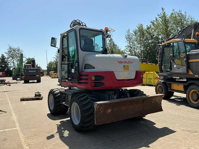 2015 takeuchi tb295w banden graafmachine - afbeelding 21 van  23