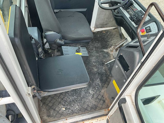 2015 terberg yt202-eu elektrische terminal trekker - afbeelding 8 van  26