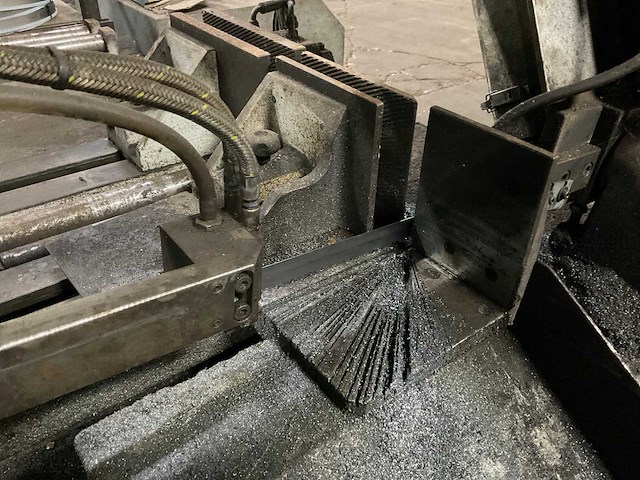 2015 thomas super trad 370 ao cn inv horizontale metaalbandzaagmachine - afbeelding 12 van  15