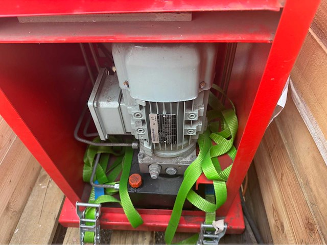 2015 transfluid mb642 hydraulische buigmachine met ontbraamfunctie - afbeelding 10 van  14