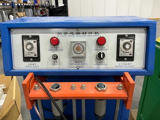 2015 ts-80 tube sealing machine - afbeelding 1 van  2