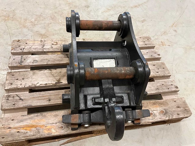 2015 verachtert cw-20s-h.4.n. hydraulische snelwissel - afbeelding 4 van  7
