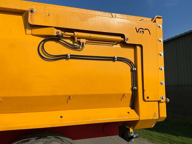 2015 vgm lk-18 landbouwkipwagen - afbeelding 5 van  19
