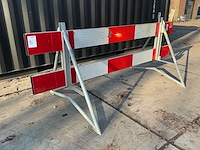 2015 visser en visser wegafzetting - afbeelding 1 van  5