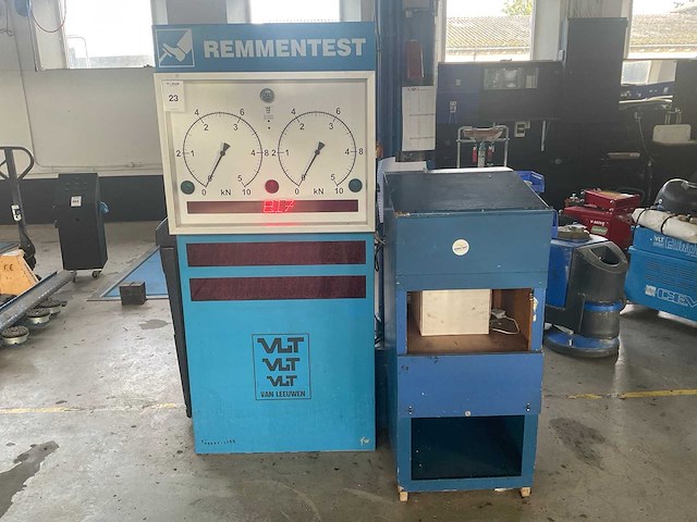 2015 vlt 4233/m/p/a rollenremmentestbank & remsimulator 2106 - afbeelding 1 van  17