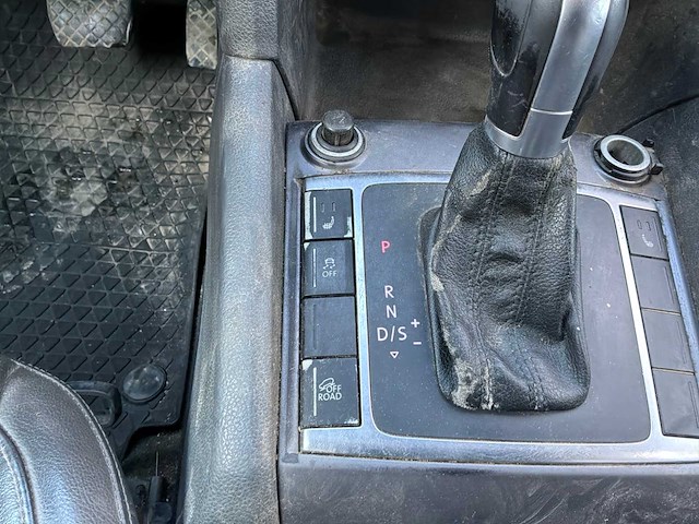 2015 volkswagen amarok 2.0 tdi 4motion dc highline - afbeelding 16 van  35