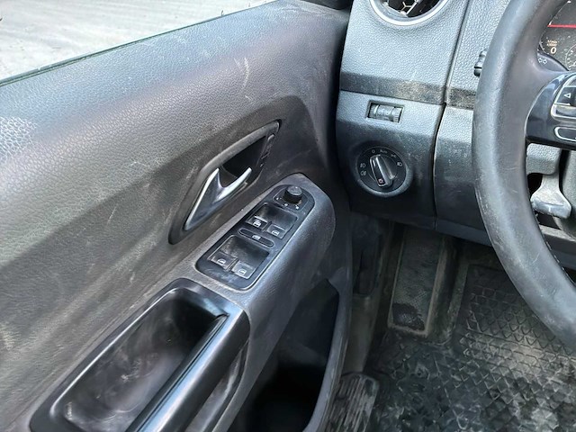 2015 volkswagen amarok 2.0 tdi 4motion dc highline - afbeelding 19 van  35