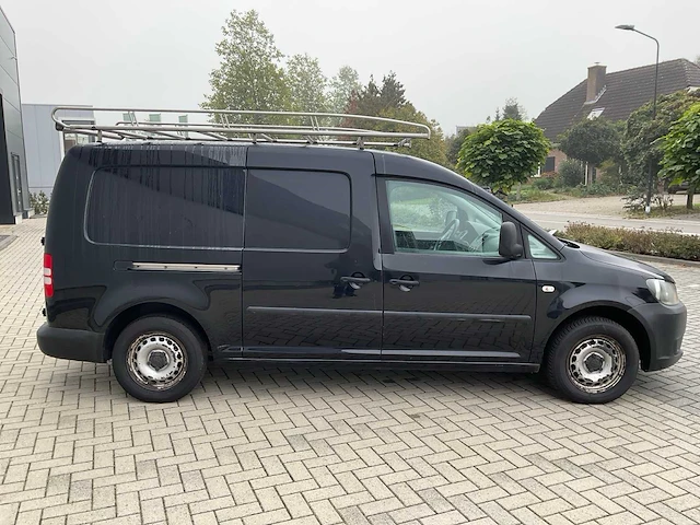 2015 volkswagen caddy 1.6 tdi l2h1 maxi highline bedrijfswagen - afbeelding 24 van  26