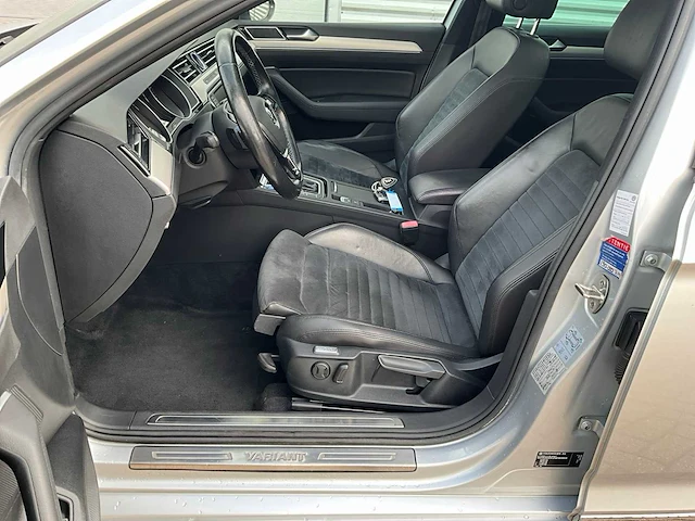 2015 volkswagen passat variant 1.4 tsi gte highline personenauto - afbeelding 21 van  23