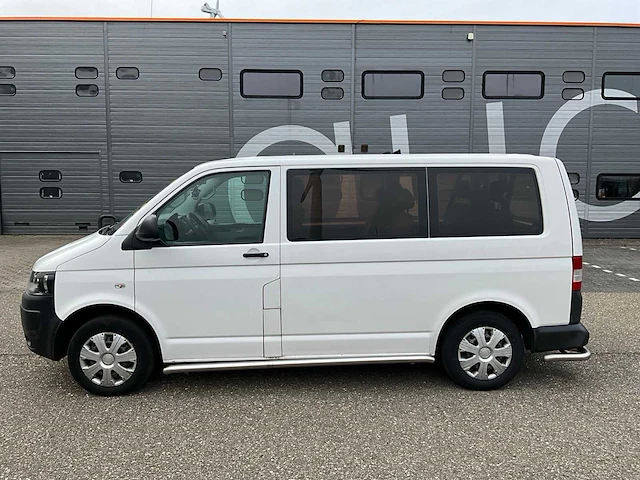 2015 volkswagen transporter kombi 2.0tdi personenbus 9-xxd-01 - afbeelding 12 van  39