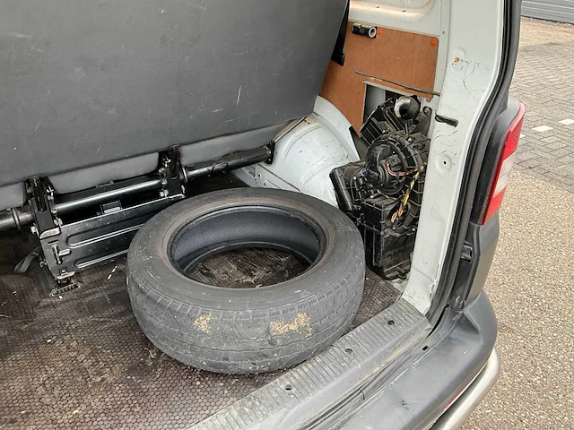2015 volkswagen transporter kombi 2.0tdi personenbus 9-xxd-01 - afbeelding 27 van  39