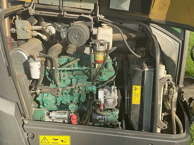 2015 volvo ecr50d rupsgraafmachine met hommelink boormast 4m - afbeelding 22 van  66