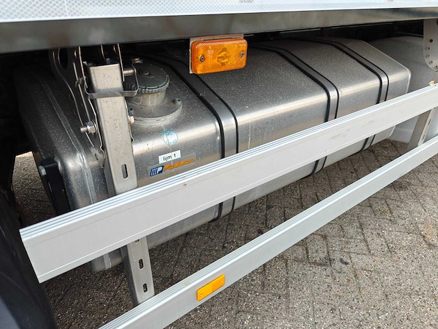 2015 volvo fe 250 vrachtwagen met vloerisolatiepomp - afbeelding 29 van  50