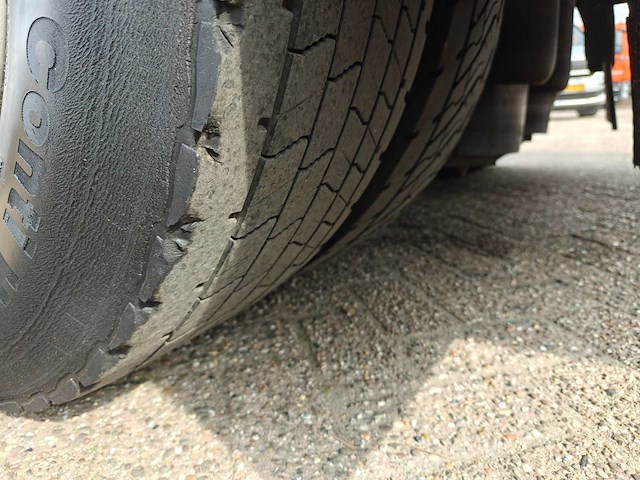 2015 volvo fe 250 vrachtwagen met vloerisolatiepomp - afbeelding 36 van  50