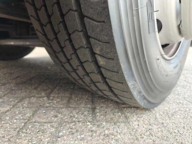 2015 volvo fe 250 vrachtwagen met vloerisolatiepomp - afbeelding 38 van  50