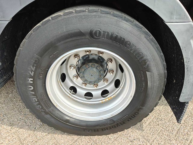 2015 volvo fe 250 vrachtwagen met vloerisolatiepomp - afbeelding 41 van  50