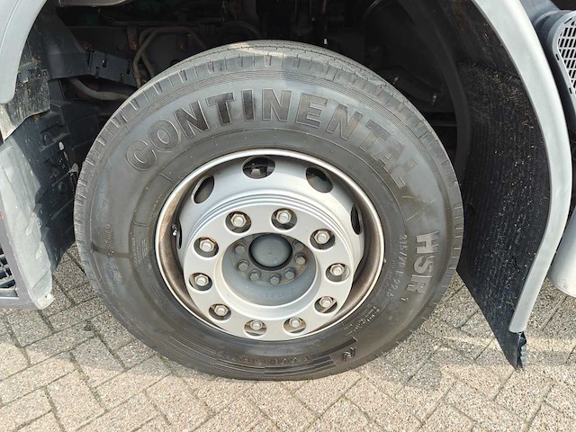 2015 volvo fe 250 vrachtwagen met vloerisolatiepomp - afbeelding 43 van  50