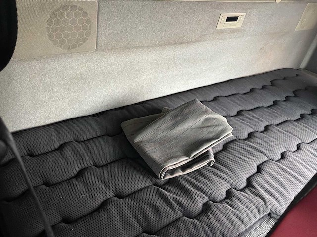 2015 volvo fh 24a3c c3xa4f vrachtwagen - afbeelding 17 van  35