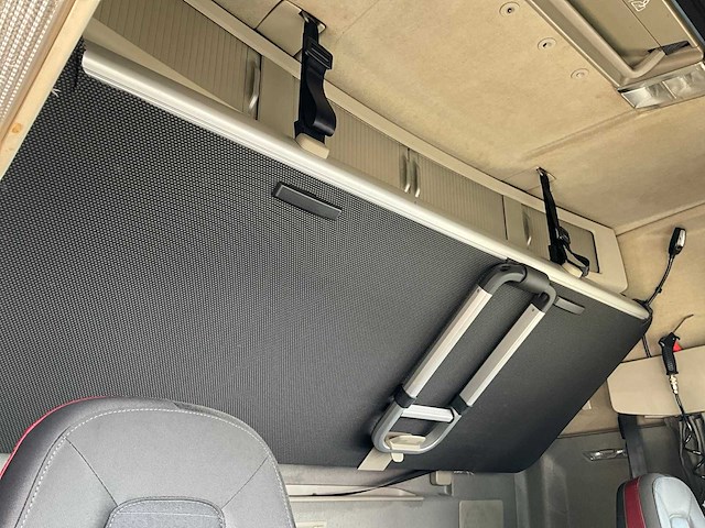 2015 volvo fh vrachtwagen 64-bgk-7 - afbeelding 8 van  23