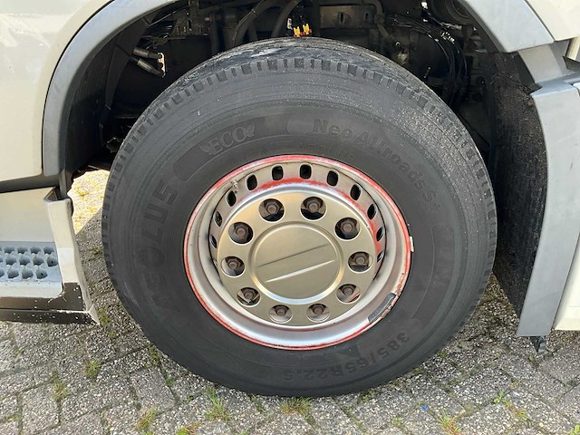 2015 volvo fh vrachtwagen 64-bgk-7 - afbeelding 14 van  23
