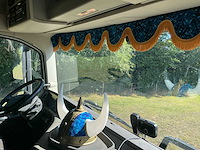 2015 volvo fh16 vrachtwagen met haakarm - afbeelding 17 van  36