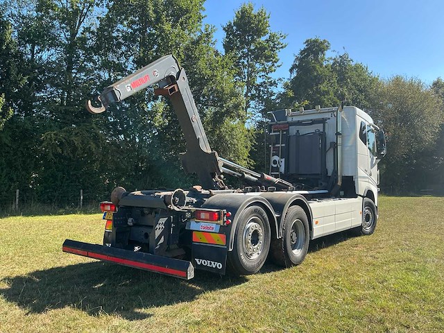 2015 volvo fh16 vrachtwagen met haakarm - afbeelding 33 van  36