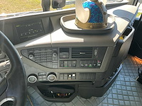 2015 volvo fh16 vrachtwagen met haakarm - afbeelding 8 van  14