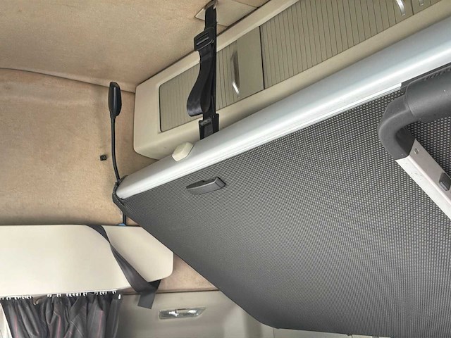 2015 volvo fh460 vrachtwagen, opleggertrekker - afbeelding 14 van  37