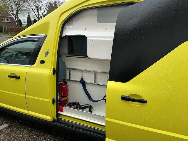 2015 volvo nilsson v70 ambulance camper - afbeelding 9 van  25