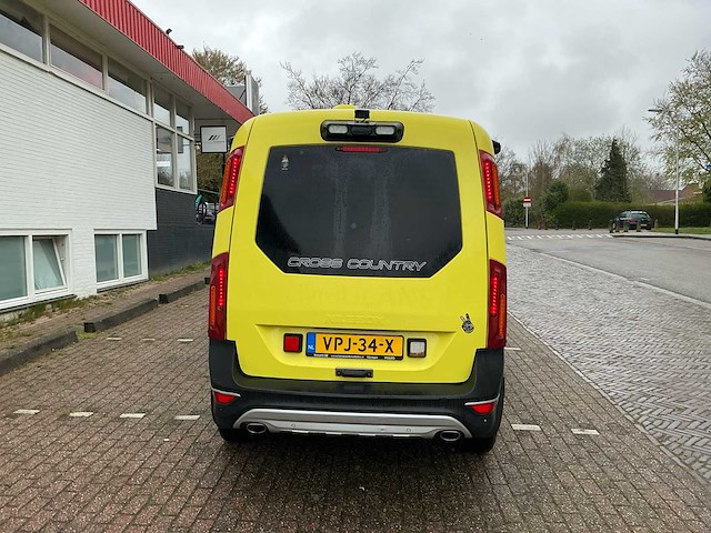2015 volvo nilsson v70 ambulance camper - afbeelding 20 van  25