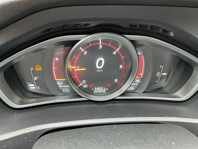 2015 volvo v40 2.0d personenauto gj-751-p - afbeelding 2 van  20