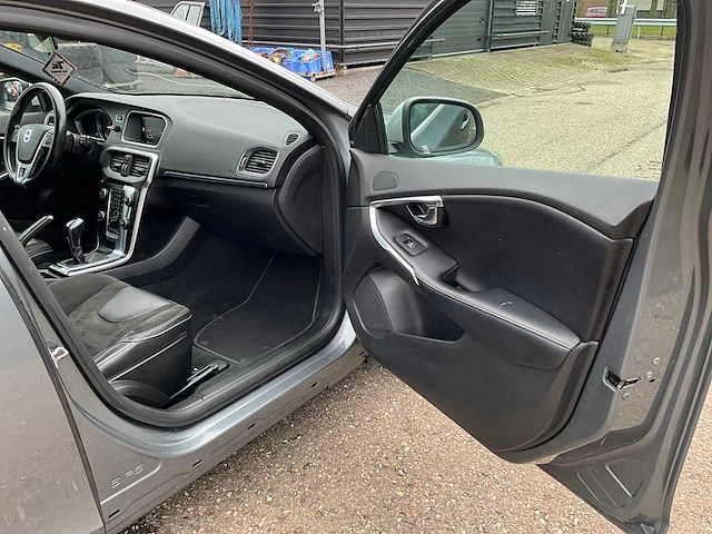2015 volvo v40 2.0d personenauto gj-751-p - afbeelding 8 van  20