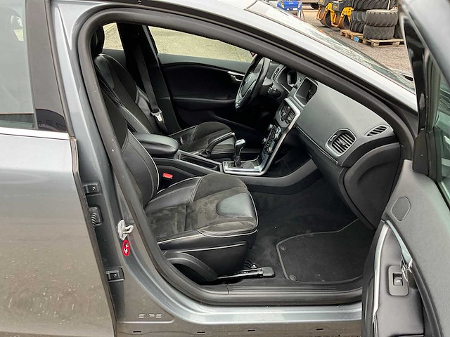 2015 volvo v40 2.0d personenauto gj-751-p - afbeelding 9 van  20