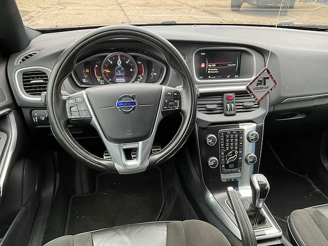 2015 volvo v40 2.0d personenauto gj-751-p - afbeelding 14 van  40