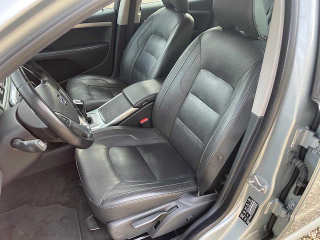 2015 volvo v70 2.0 d4 nordic+ personenauto - afbeelding 18 van  19